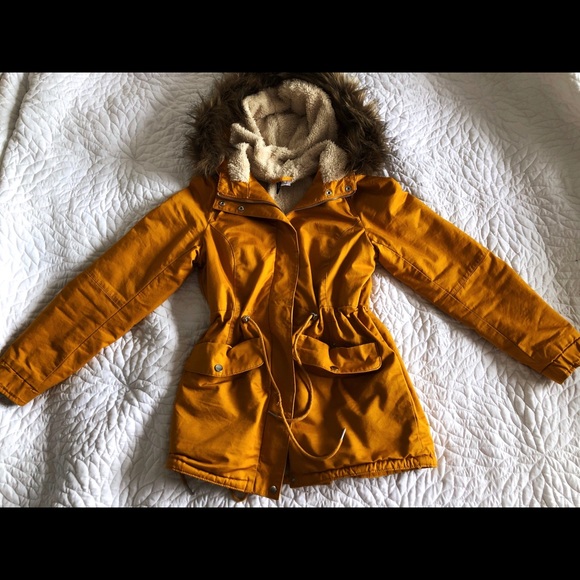 SOLD! Mustard Yellow Coat - Picture 4 of 4